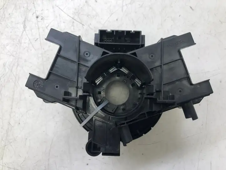 Opel Astra K (2015 - 2020) 39063118 Контактное кольцо SRS — фото 2