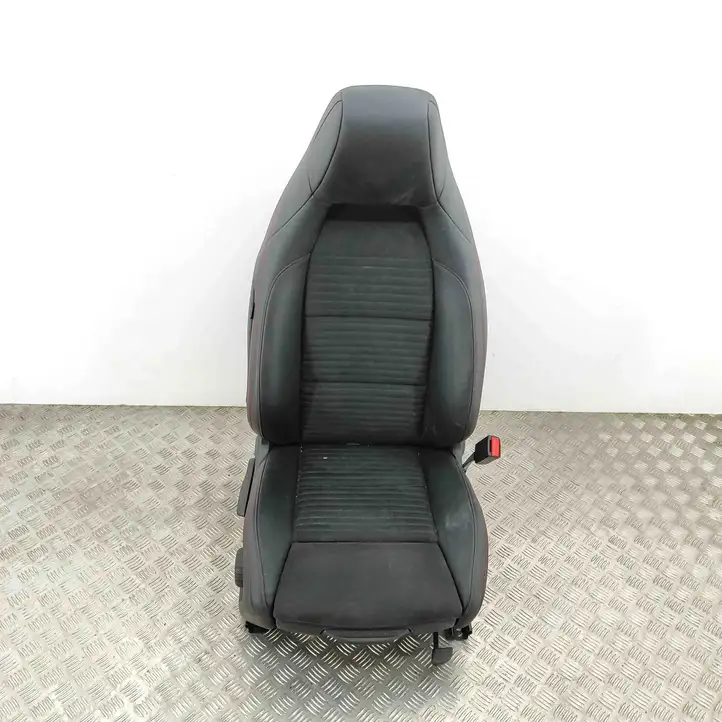 Mercedes-Benz CLA C117,X117,W117 (2013 - 2019) A1769201000 Комплект салона — фото 8