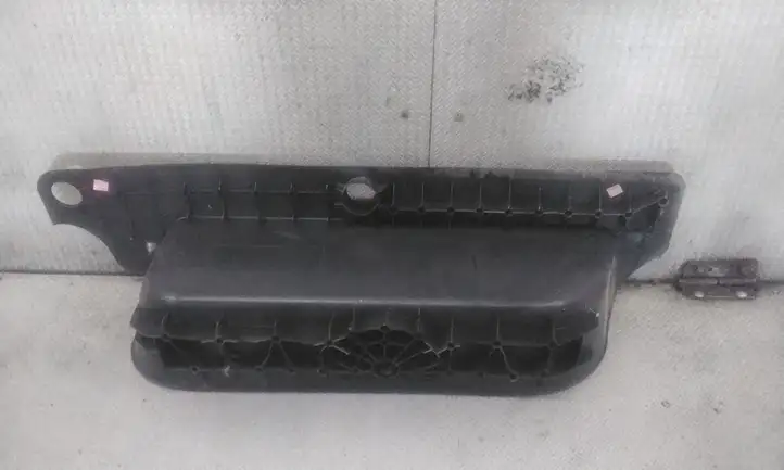 Opel Vivaro (2001 - 2006) 93857784 Внутренняя отделка переднего порога — фото 2