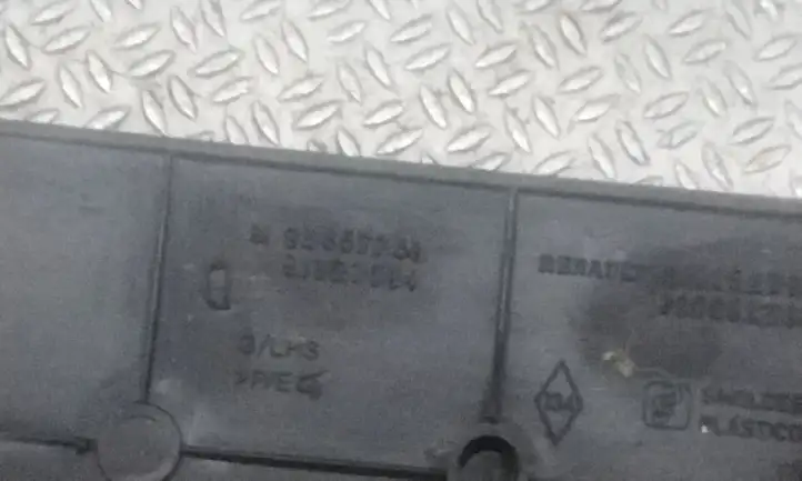 Opel Vivaro (2001 - 2006) 93857784 Внутренняя отделка переднего порога — фото 3