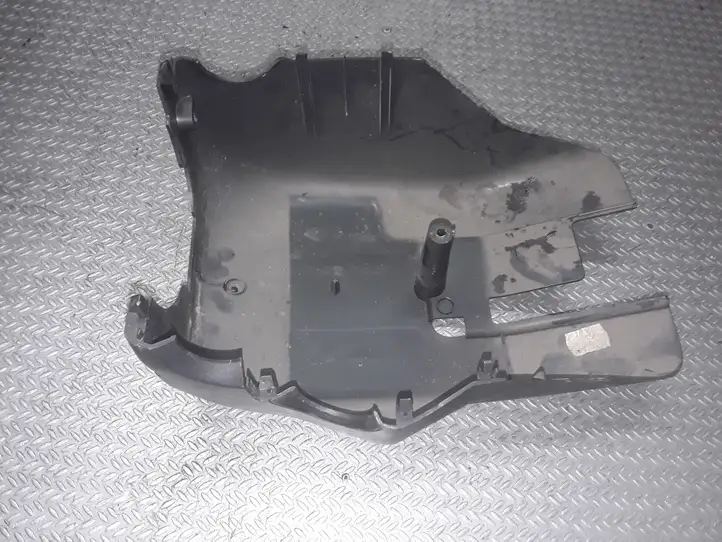 Suzuki Swift (2004 - 2010) Обшивка рулевой колонки — фото 2