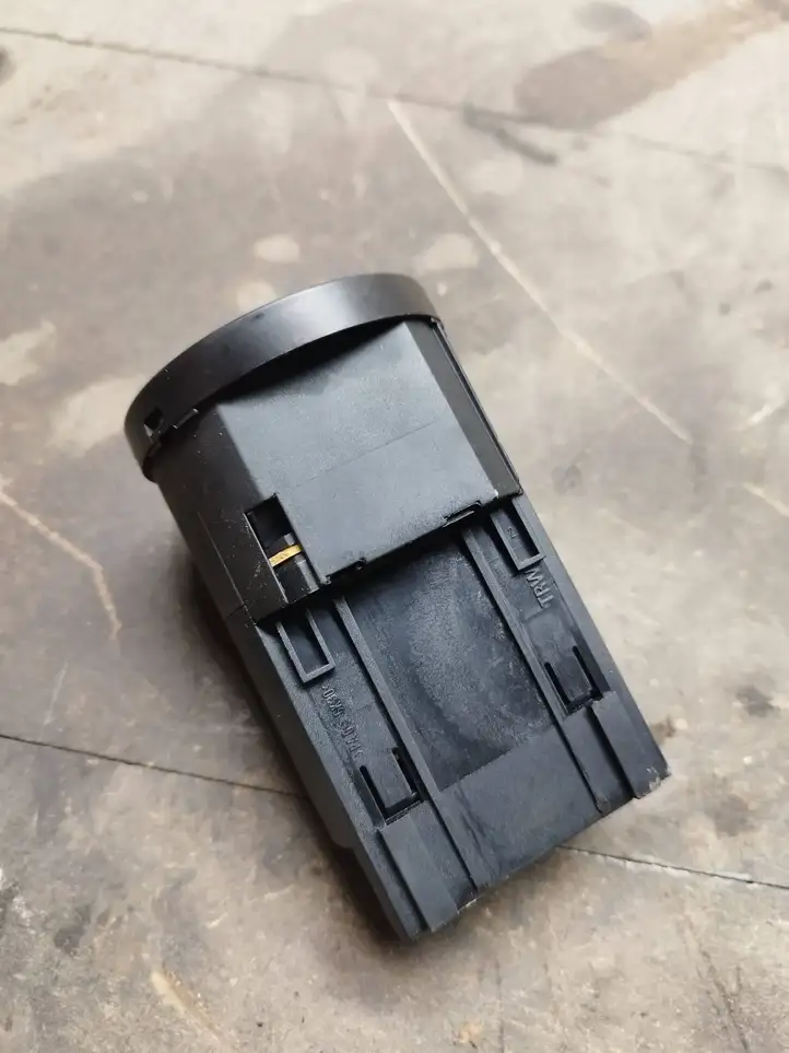 Volkswagen PASSAT B5.5 (2001 - 2005)  1C0941531 Включатель фонарей