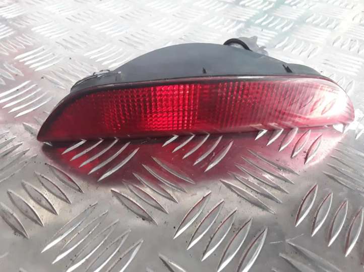 265809U02B Nissan Qashqai Priešrūkinis žibintas gale