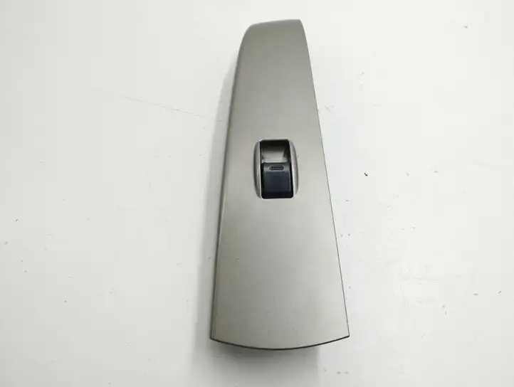 Toyota Prius (XW20) (2003 - 2009) 7423147080 Блок кнопок стеклоподъемников — фото 1