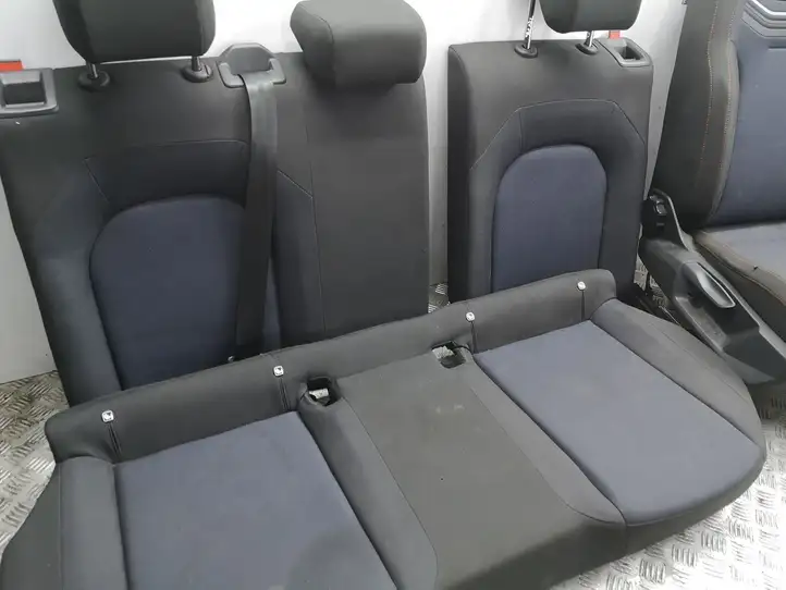 Seat Arona (2017 - ) Комплект салона — фото 2