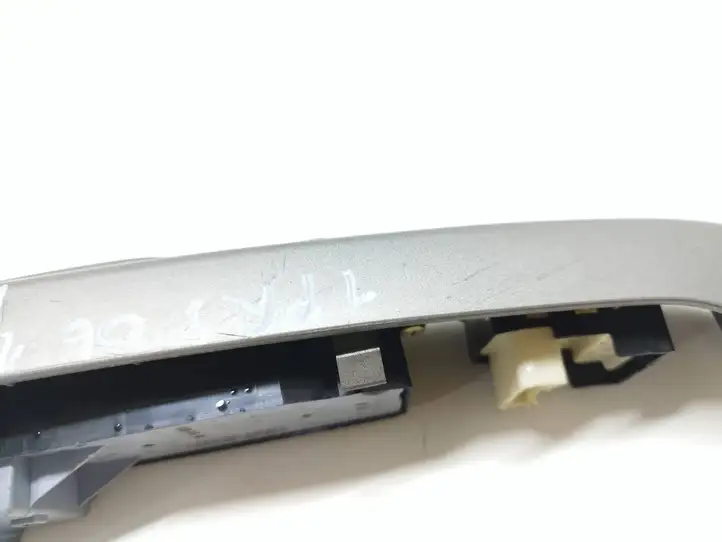 Toyota Prius (XW20) (2003 - 2009) 8482047021 Блок кнопок стеклоподъемников — фото 7