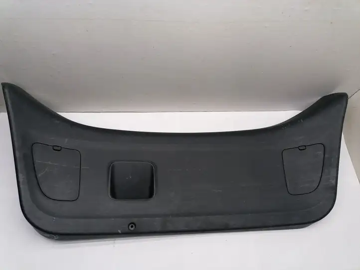 Mitsubishi Colt (2008 - 2012) 7224A093 Комплект обшивки крышки багажника — фото 4