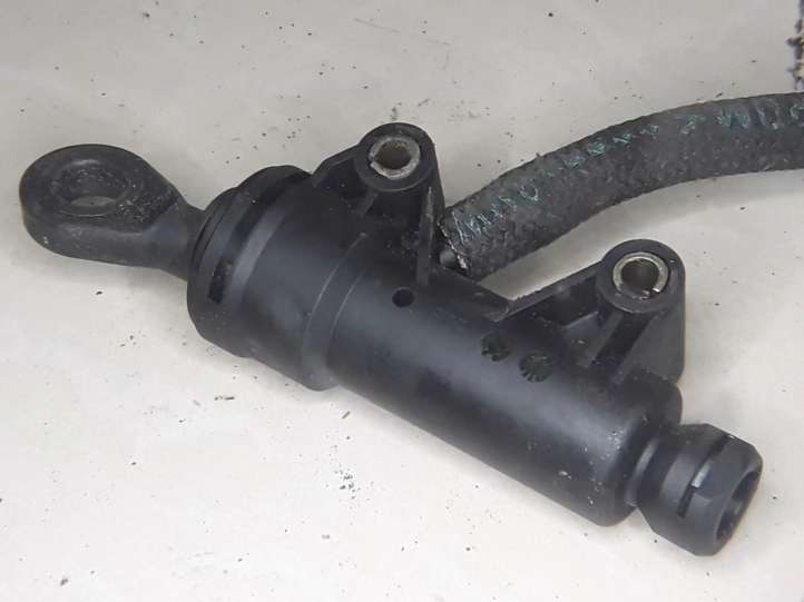 21521165010 BMW 5 E39 Pagrindinis sankabos cilindriukas