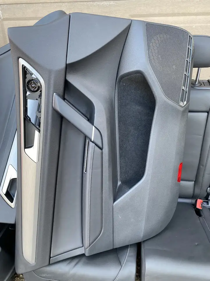 Volkswagen Golf Sportsvan (2014 - 2017) Комплект салона — фото 6