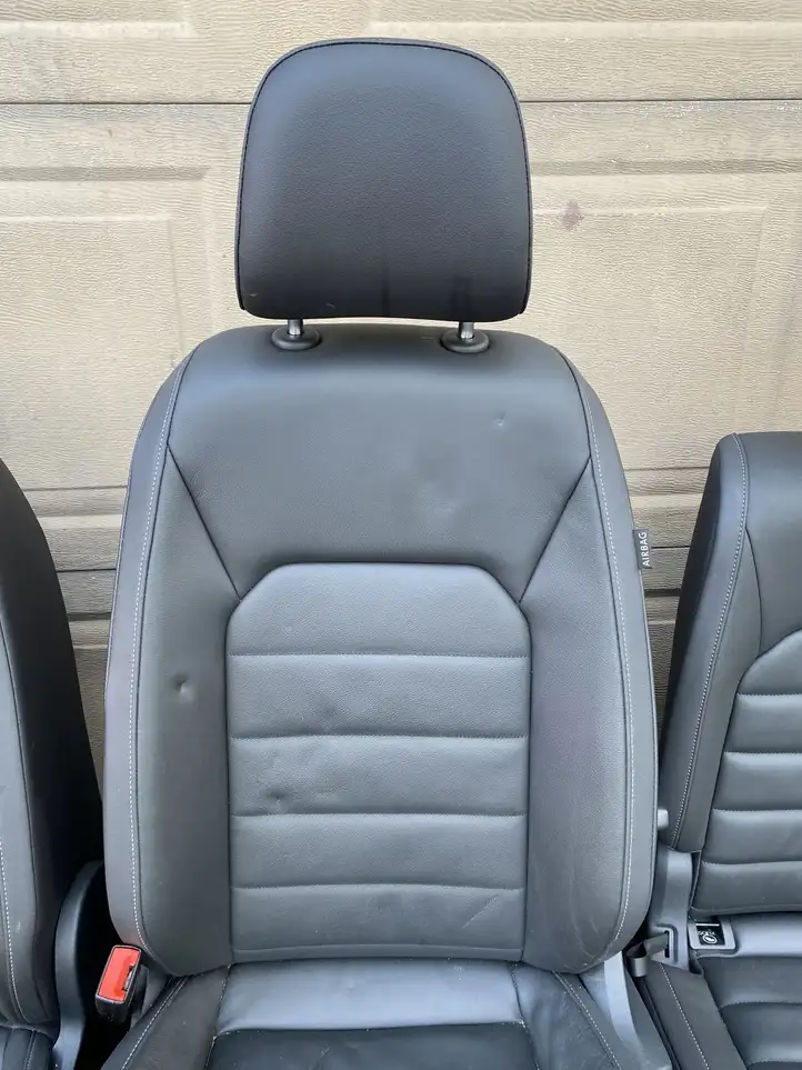 Volkswagen Golf Sportsvan (2014 - 2017) Комплект салона — фото 22