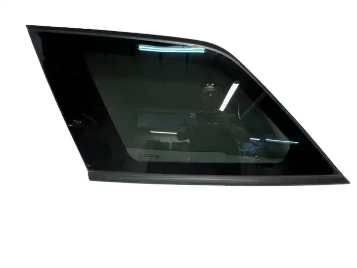 Peugeot 5008 II (2020 - ) 9812842380 Заднее боковое стекло — фото 1