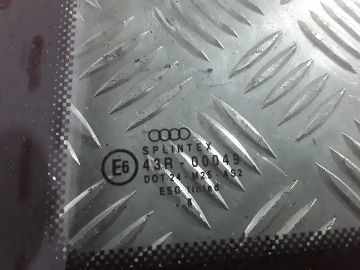Audi A3/S3 8L (2000 - 2003) 43R00049 Заднее боковое стекло — фото 3