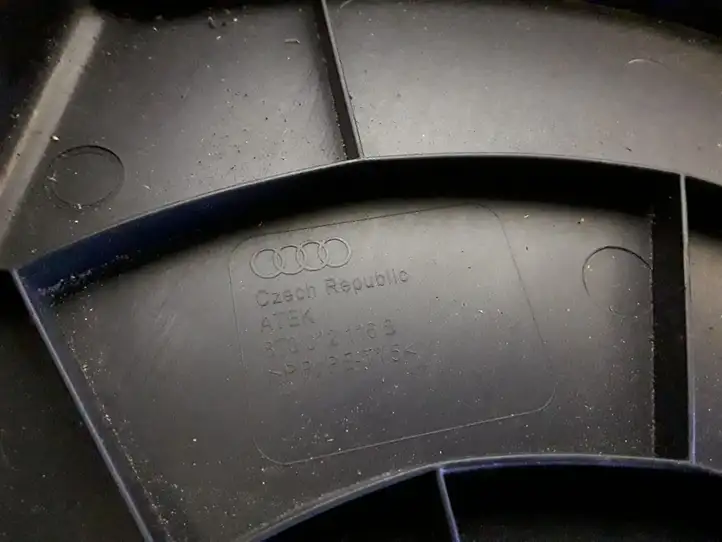 Audi A4 S4 B8 8K (2007 - 2011) 8T0012116 Прочая отделка багажника — фото 2