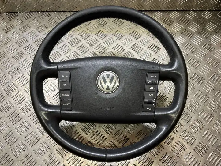 Volkswagen Touareg I (2002 - 2010) Руль — фото 1