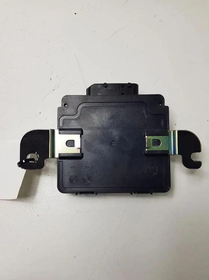 Hyundai i40 (2011 - )  597903Z500 Модуль управления ручным тормозом