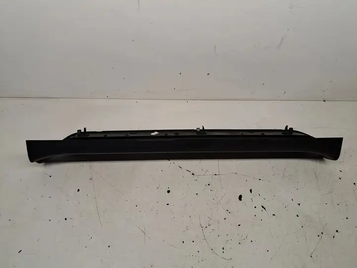 Toyota Avensis T250 (2006 - 2009) 6791305040 Внутренняя отделка переднего порога — фото 1