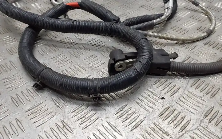 Infiniti Q70 Y51 (2013 - 2019) 241051PT1A Плюсовой провод аккумулятора — фото 2