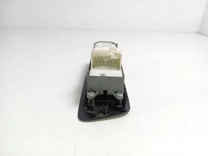 Toyota Auris 150 (2006 - 2012) 84820-02210 Блок кнопок стеклоподъемников — фото 4