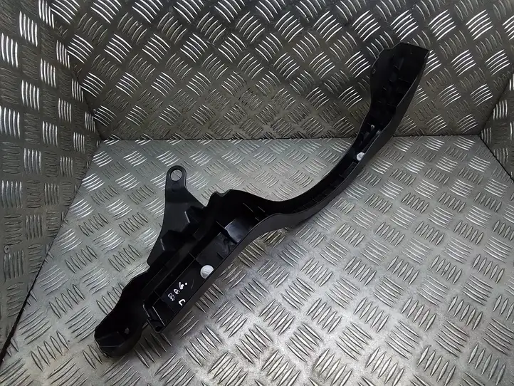 Lexus ES 250 - 300 - 350 (2018 - ) 6457133091 Прочая отделка багажника — фото 3