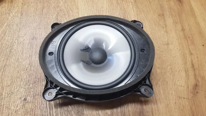 Lexus RX 450h (2019 - )  8616048370 Громкоговоритель (громкоговорители) в передних дверях