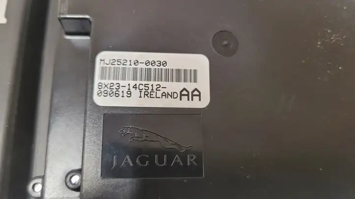 Jaguar XF X250 (2007 - 2015) 8X2314C512AA Усилитель звука — фото 4