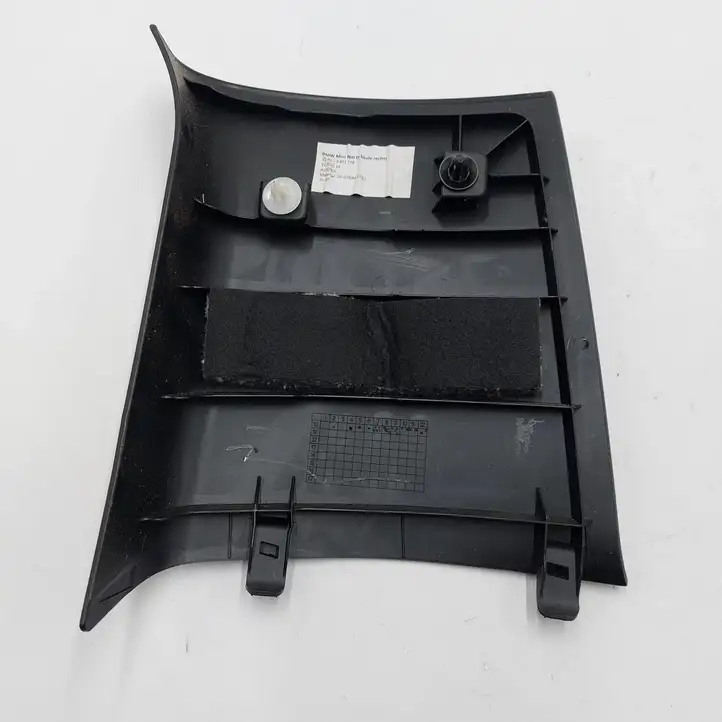 Mini Cooper Countryman R60 (2010 - 2016) 9801278 Верхняя обшивка стойки D — фото 2