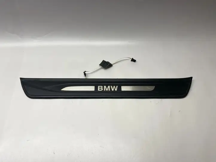 BMW 5 GT F07 (2010 - 2017) 7193469 Внутренняя отделка переднего порога — фото 1