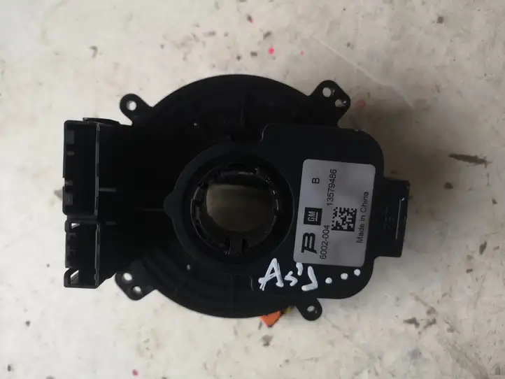 Opel Astra J (2012 - 2015) 13579486 Контактное кольцо SRS — фото 2