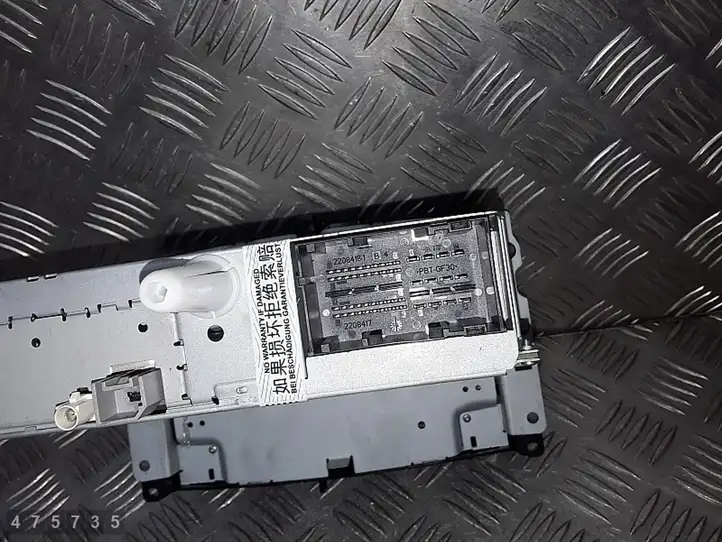 Fiat 500L (2013 - ) 07356230290 Магнитола / мультимедийная система — фото 4