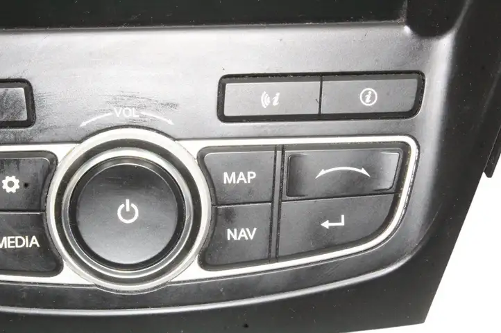 Hyundai Santa Fe (2012 - 2015) 965602W200 Магнитола / мультимедийная система — фото 11