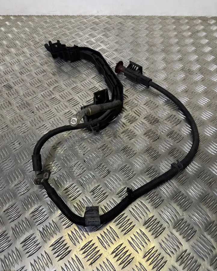 Mercedes-Benz Sprinter W906 (2006 - 2018) A9064409913 Плюсовой провод аккумулятора — фото 1