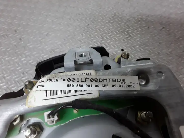 Audi (1999 - 2007) 8E0880201AA Подушка безопасности руля — фото 3