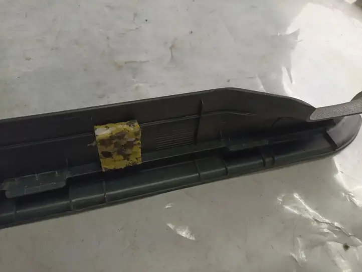 Toyota Corolla Verso AR10 (2004 - 2009) 679180F010 Внутренняя отделка заднего порога — фото 3
