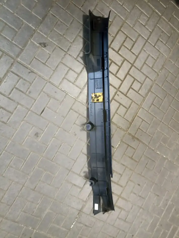 Toyota Corolla Verso AR10 (2004 - 2009) 679180F010 Внутренняя отделка заднего порога — фото 5