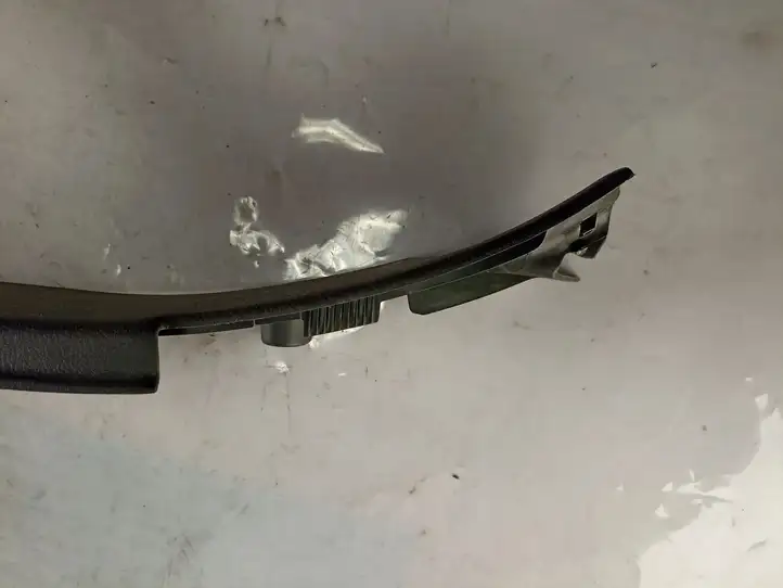 Toyota Corolla Verso AR10 (2004 - 2009) 679180F010 Внутренняя отделка заднего порога — фото 11