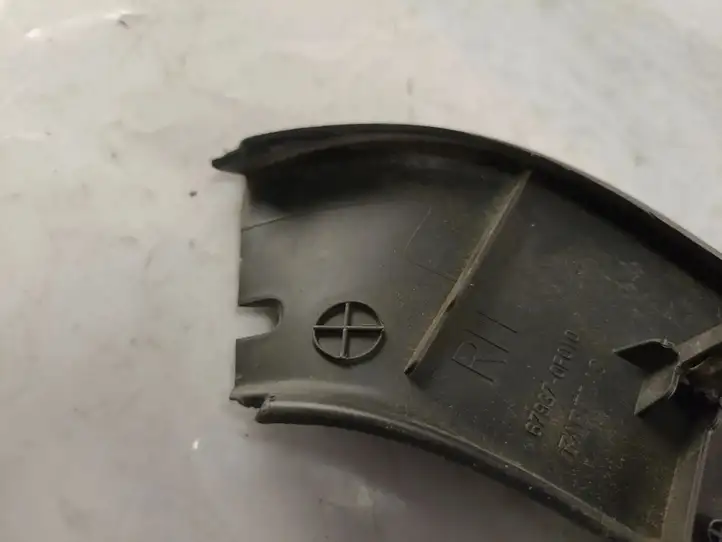 Toyota Corolla Verso AR10 (2004 - 2009) 679370F010 Обшивка стойки у окна — фото 4