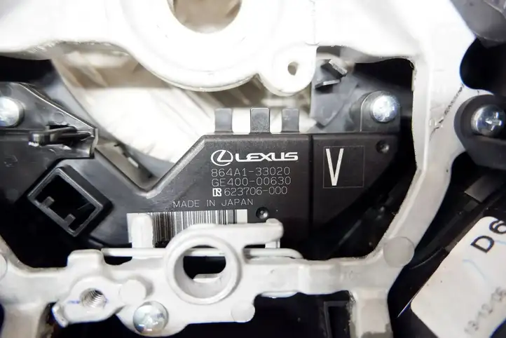 Lexus UX (2020 - ) 864A133020 Руль — фото 4