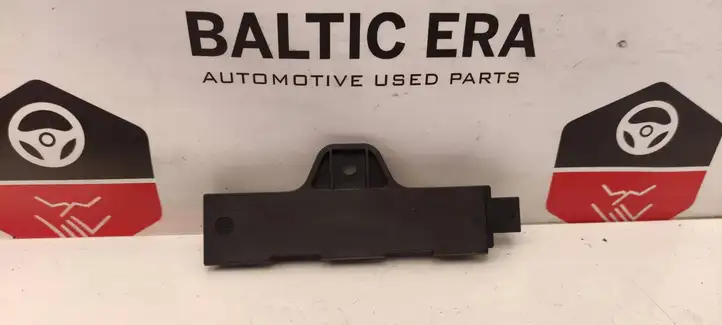 BMW 3 G20 G21 (2019 - ) 6832065 Антенна бесключевого доступа — фото 2