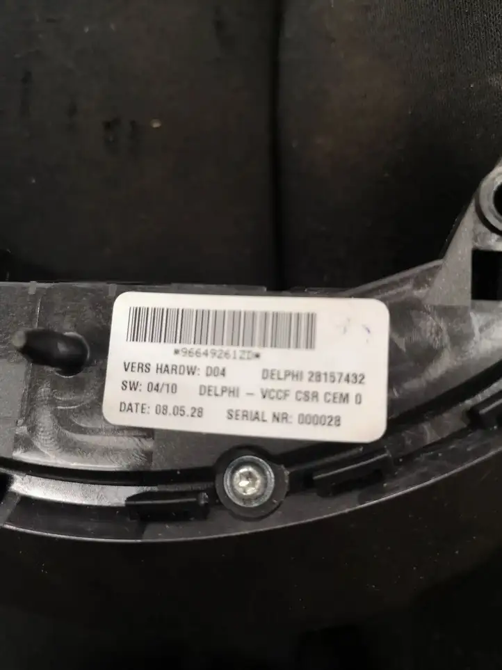 Citroen C5 (2004 - 2008) 96649261ZD Кнопки на рулевом колесе — фото 6