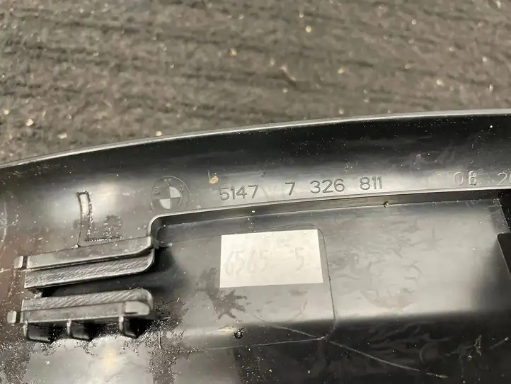 BMW X1 F48 F49 (2015 - 2022) 51477326811 Внутренняя отделка заднего порога — фото 8