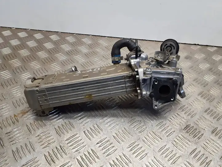 Infiniti Q70 Y51 (2013 - 2019) A6511400675 Охладитель клапана EGR — фото 3