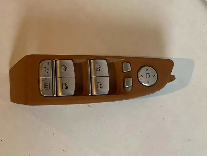 BMW 7 G11 G12 (2015 - 2022) 9382503 Блок кнопок стеклоподъемников — фото 1