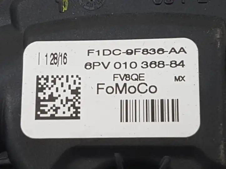 Ford Escape III (2013 - 2019) F1DC9F836 Педаль акселератора — фото 4