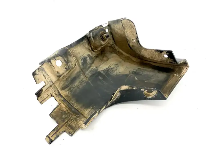 Audi A4 (2004 - 2009)  8E0853579C Отделка заднего порога (внешняя)