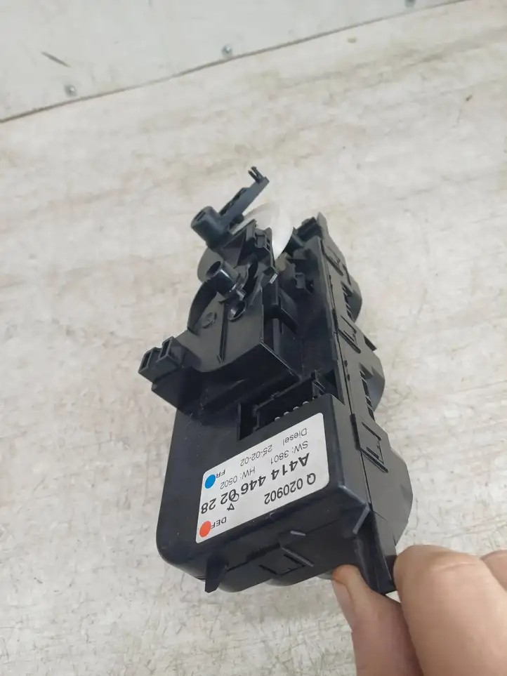 Mercedes-Benz Vaneo W414 (2001 - 2005)  A4144460228 Блок управления кондиционера воздуха / климата/ печки (в салоне)