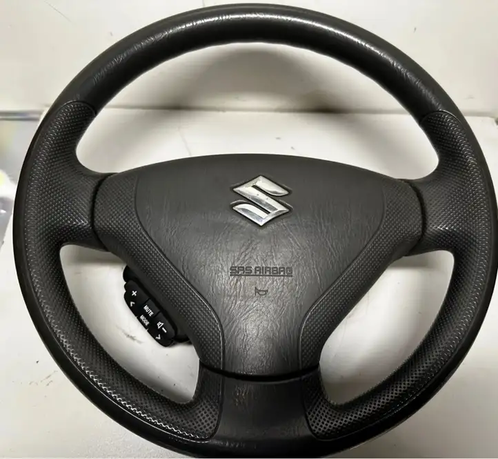 Suzuki Liana (2001 - 2004) Руль — фото 1