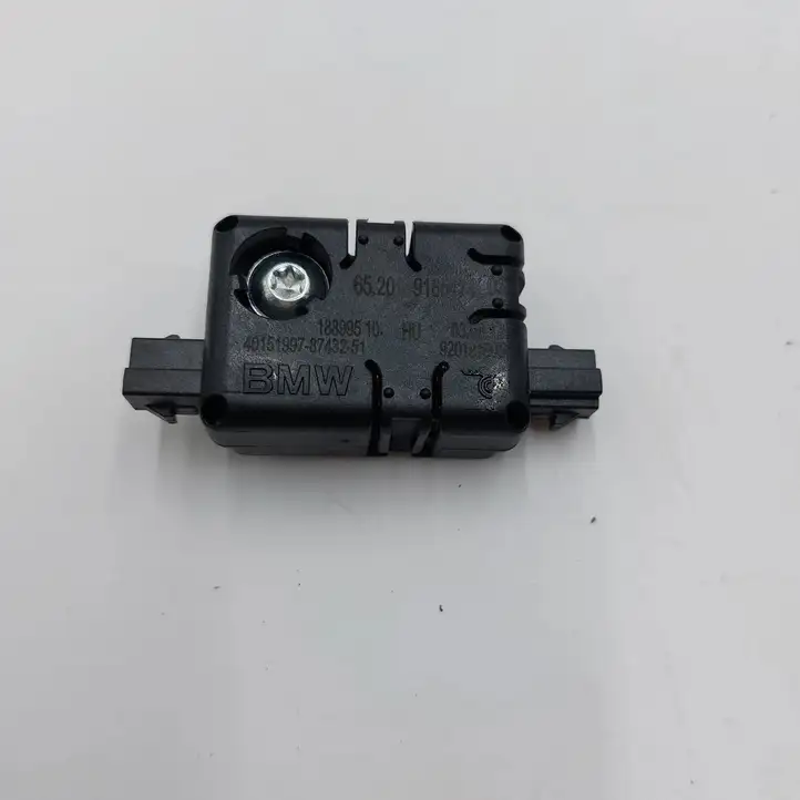 Mini Cooper Countryman R60 (2010 - 2016) 9185474 Усилитель антенны — фото 1