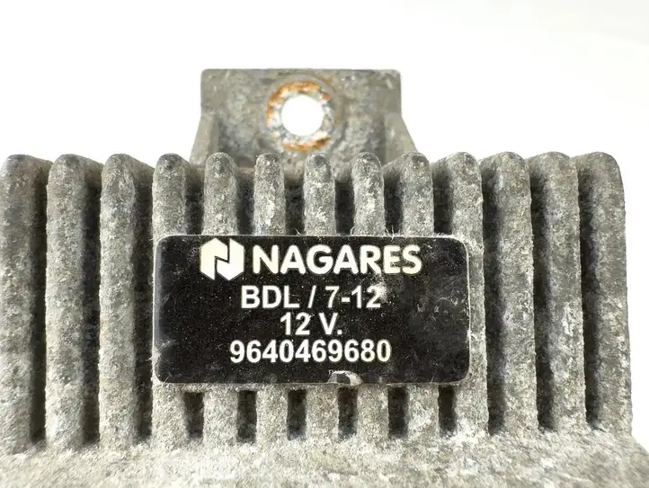 Renault Megane II (2002 - 2005) 9640469680 Реле накала свечей — фото 4