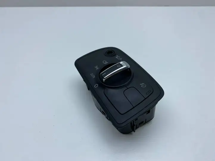 Audi A7 S7 4G (2010 - 2014) 4G0941531D Включатель фонарей — фото 2