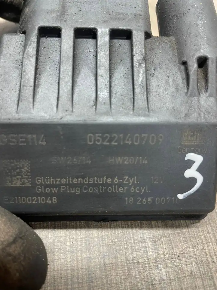 Mercedes-Benz R W251 (2005 - 2013) 0522140709 Реле накала свечей — фото 3